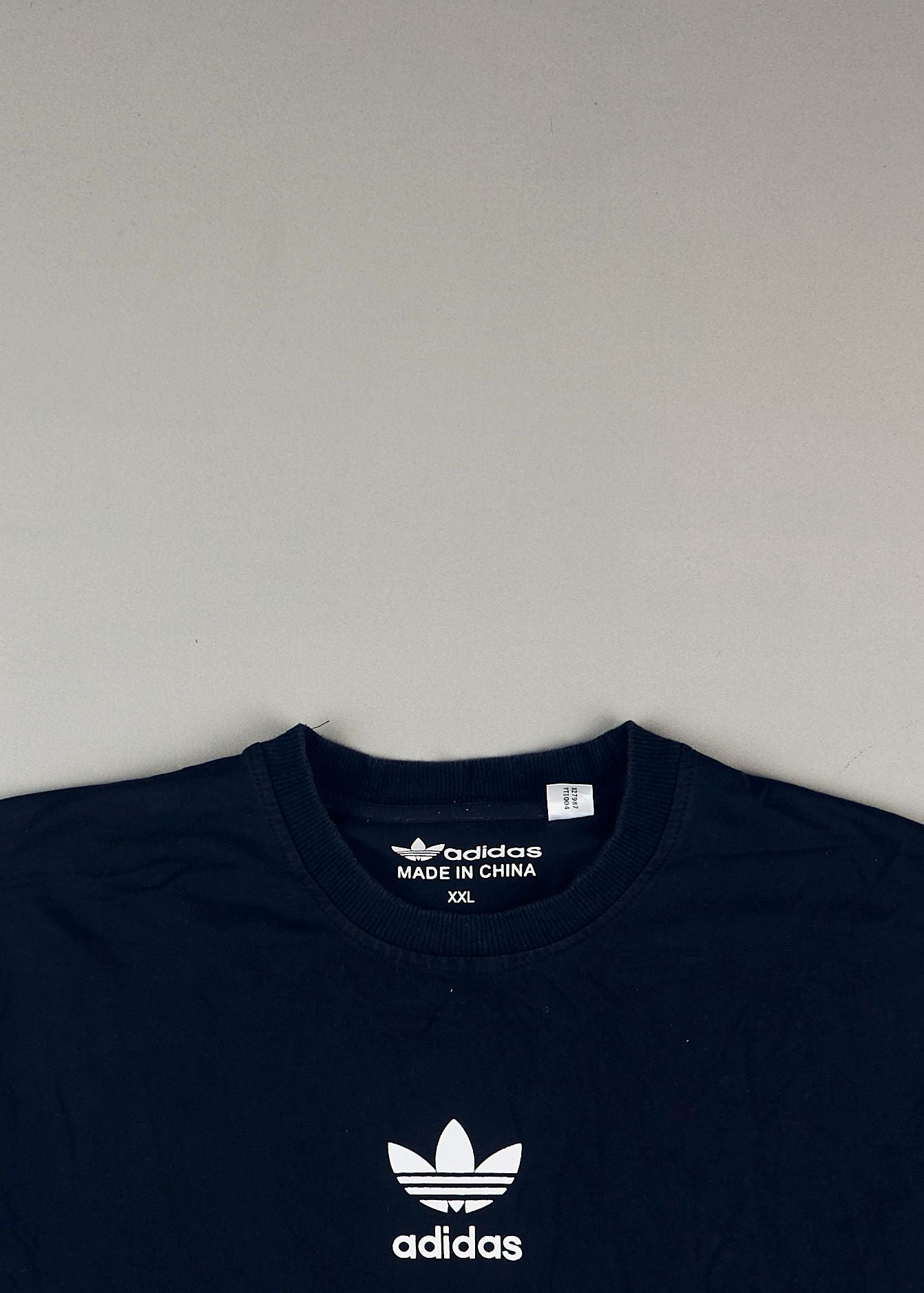 Adidas - Sweatshirts (L)