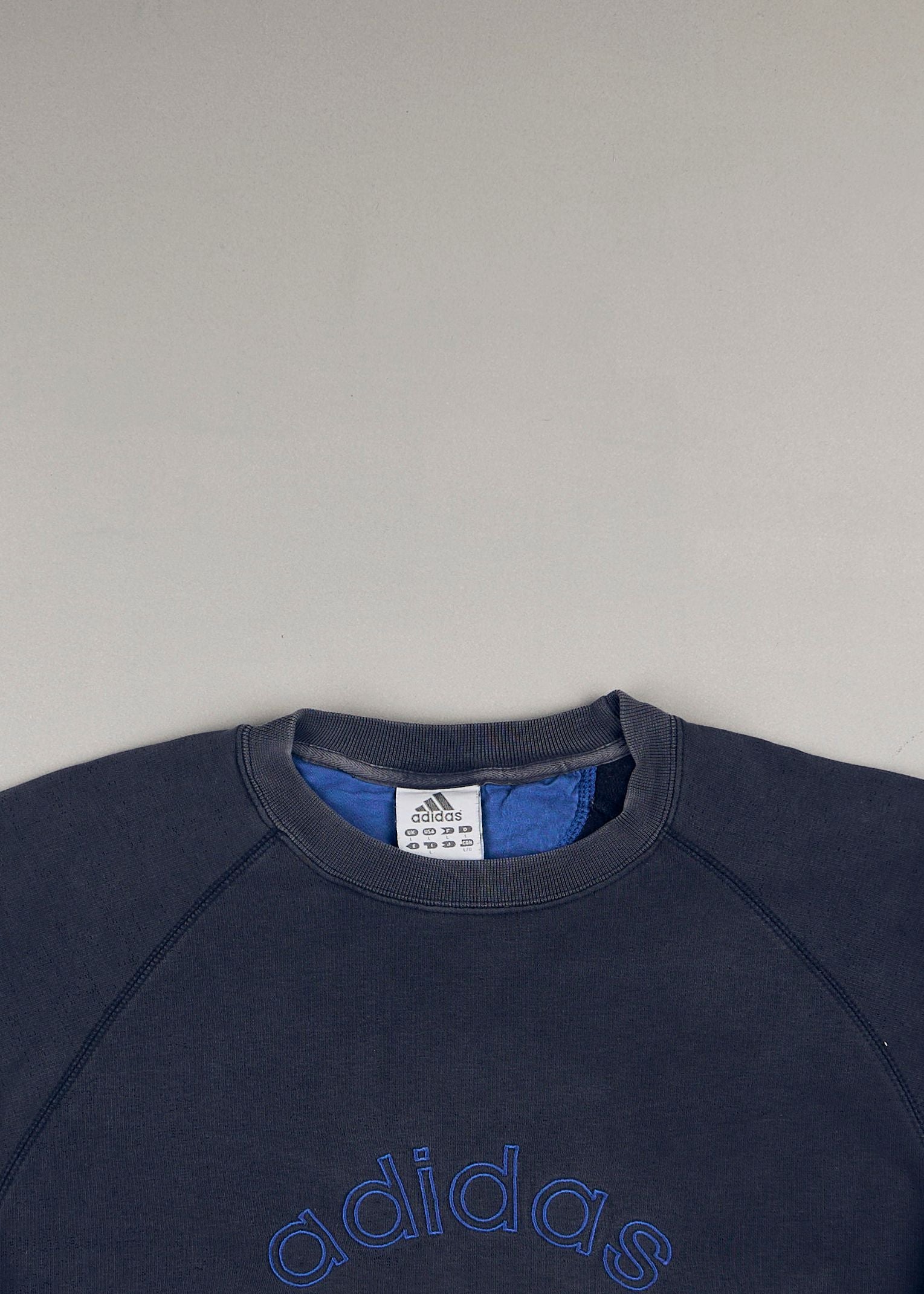 Adidas - Sweatshirts (L)