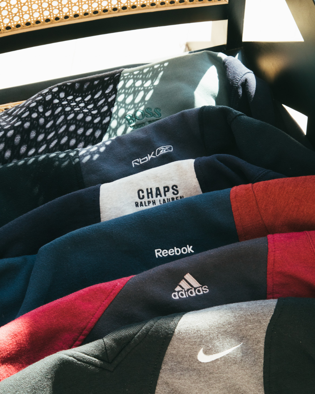 <tc>Vintage Renewe Sweatshirt Mystery Box</tc>