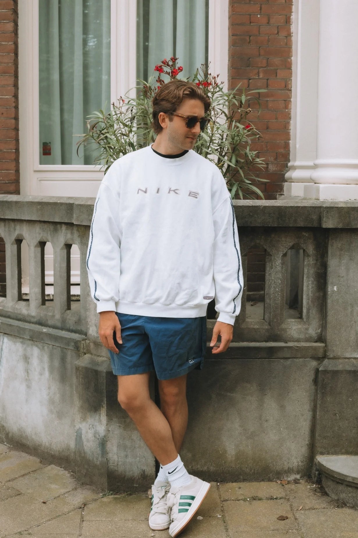 Nike - Sweatshirt (L)
