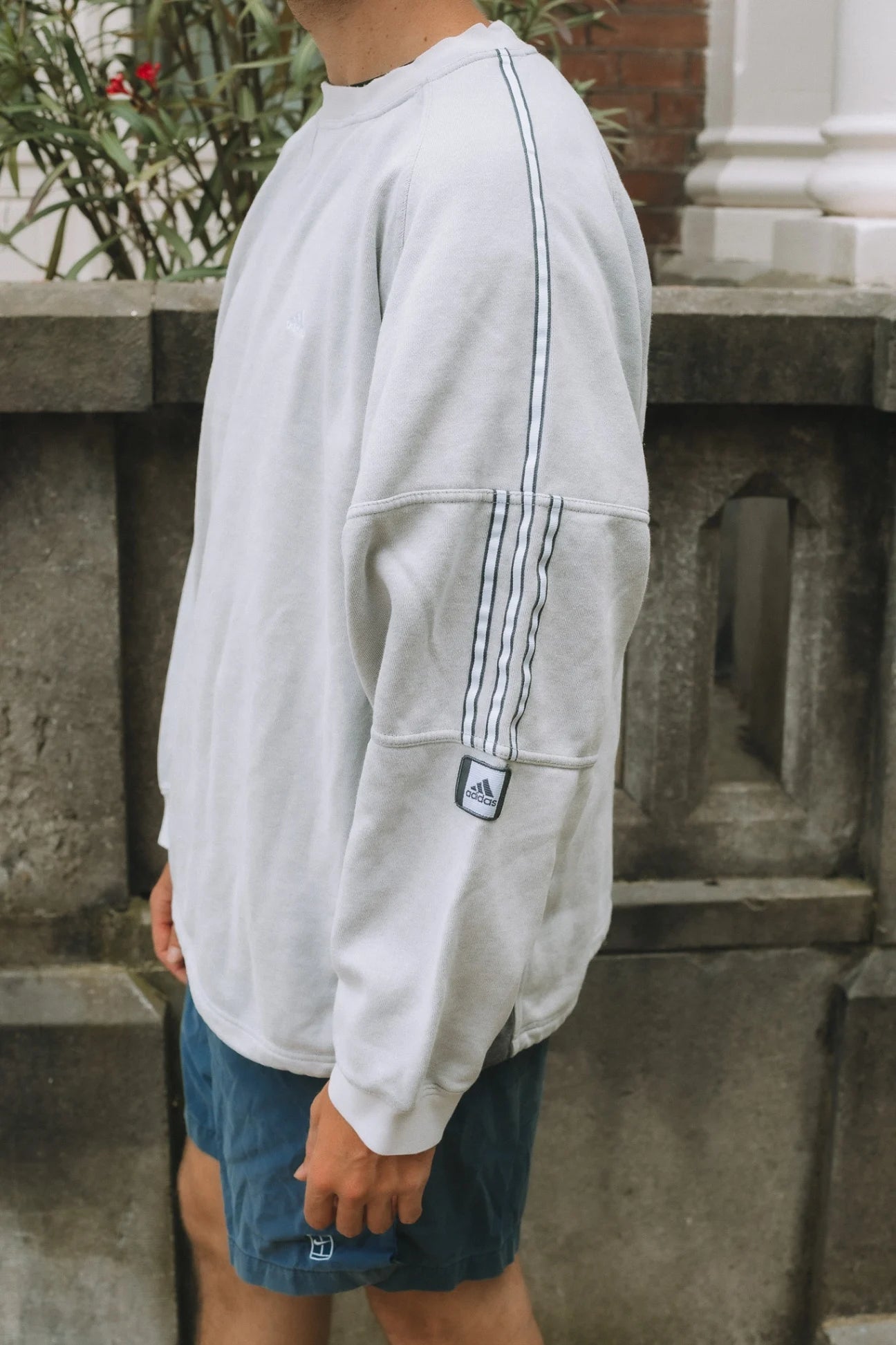 Adidas - Sweatshirt (L)