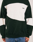 Nike - Renewed Sweatshirt (L)