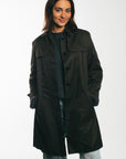 Burberry - Trench Coat