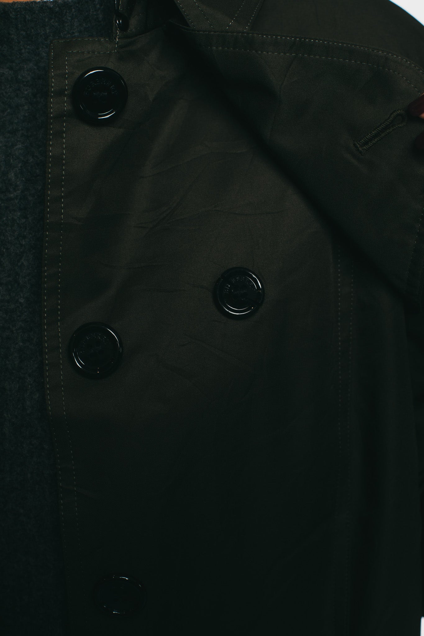 Burberry - Trench Coat