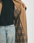 Burberry - Trench Coat