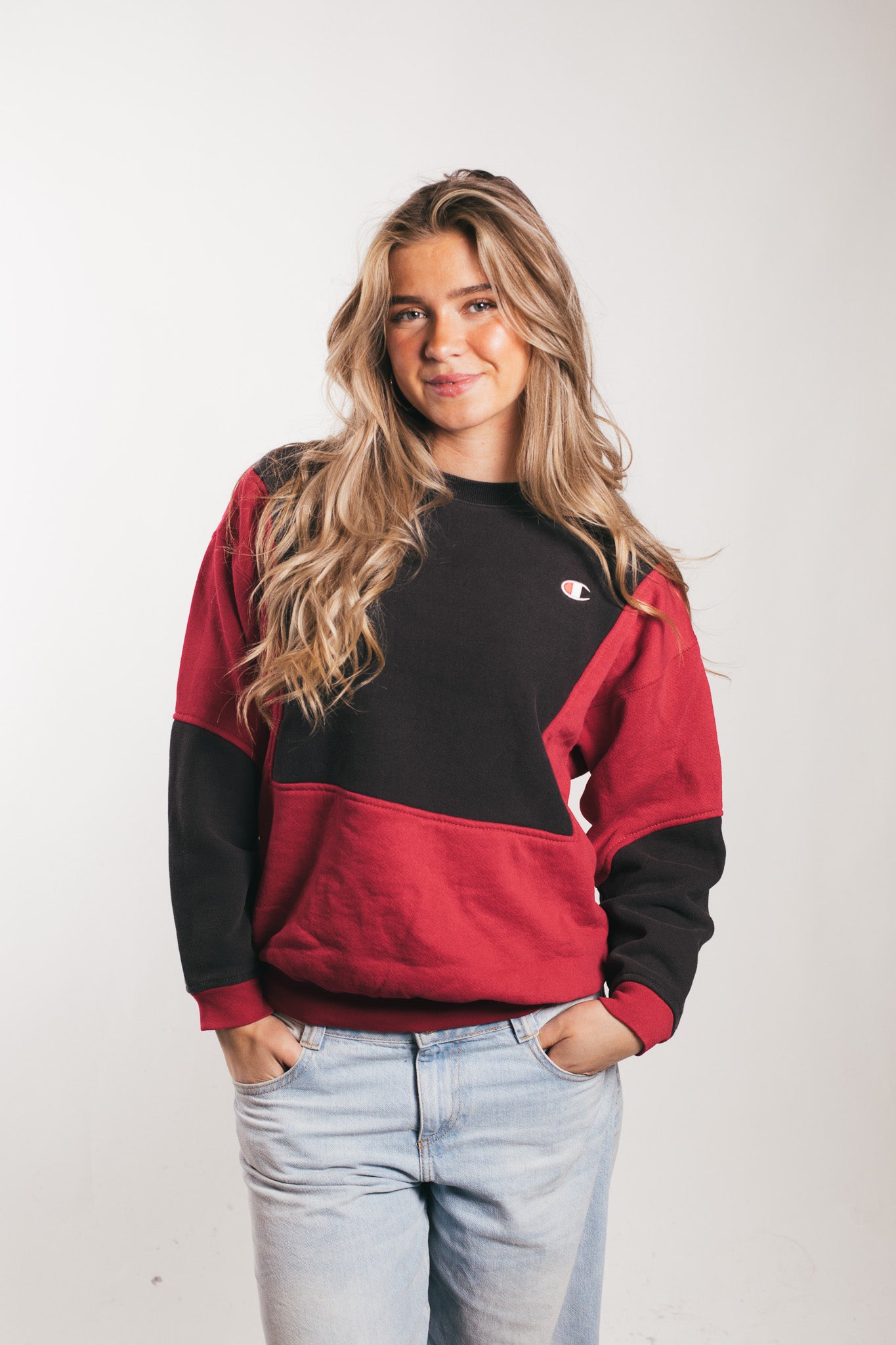 Champion - Renewed  Sweatshirt (M)