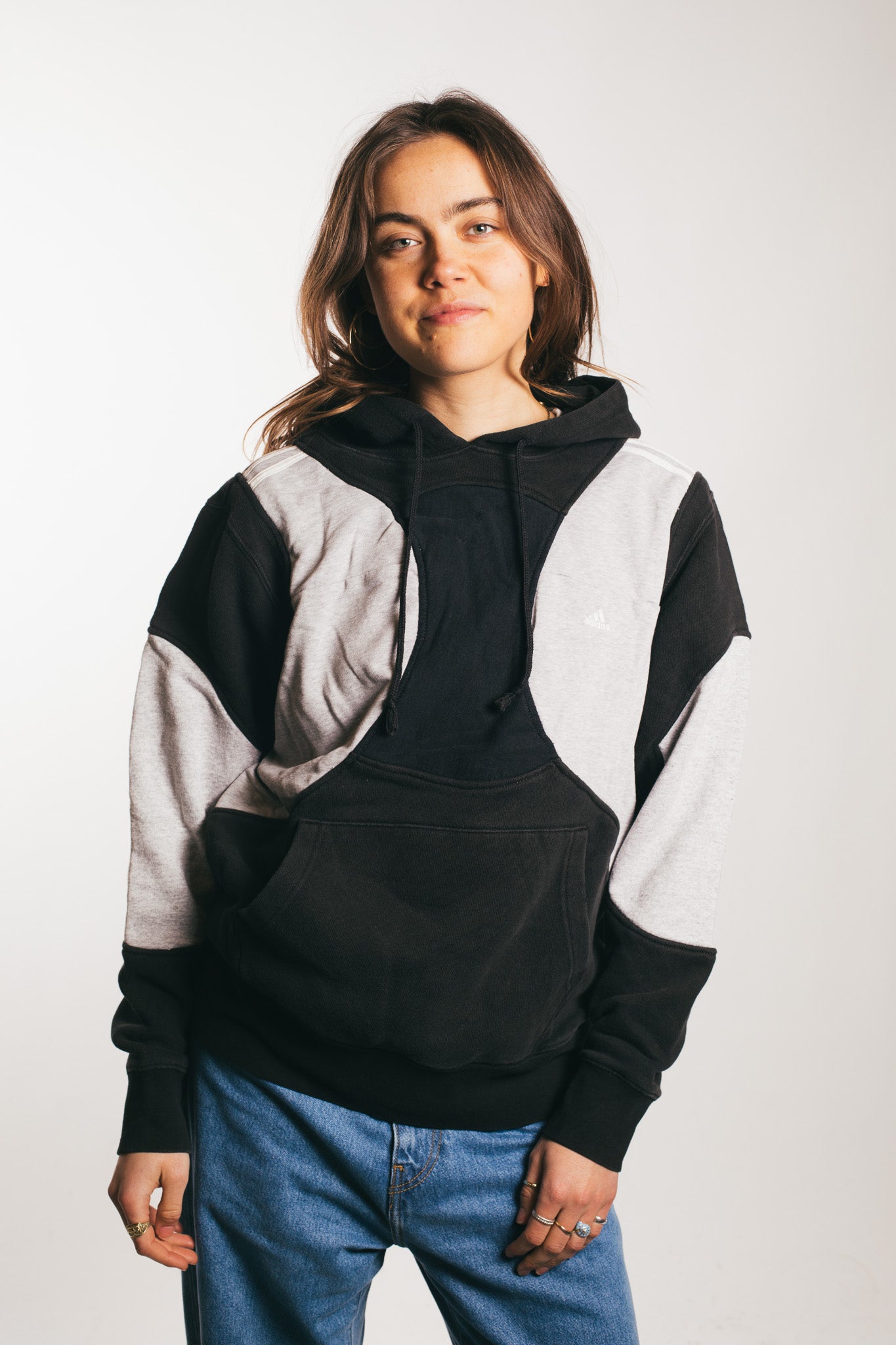 Adidas  - Renewed  Hoodie (M)