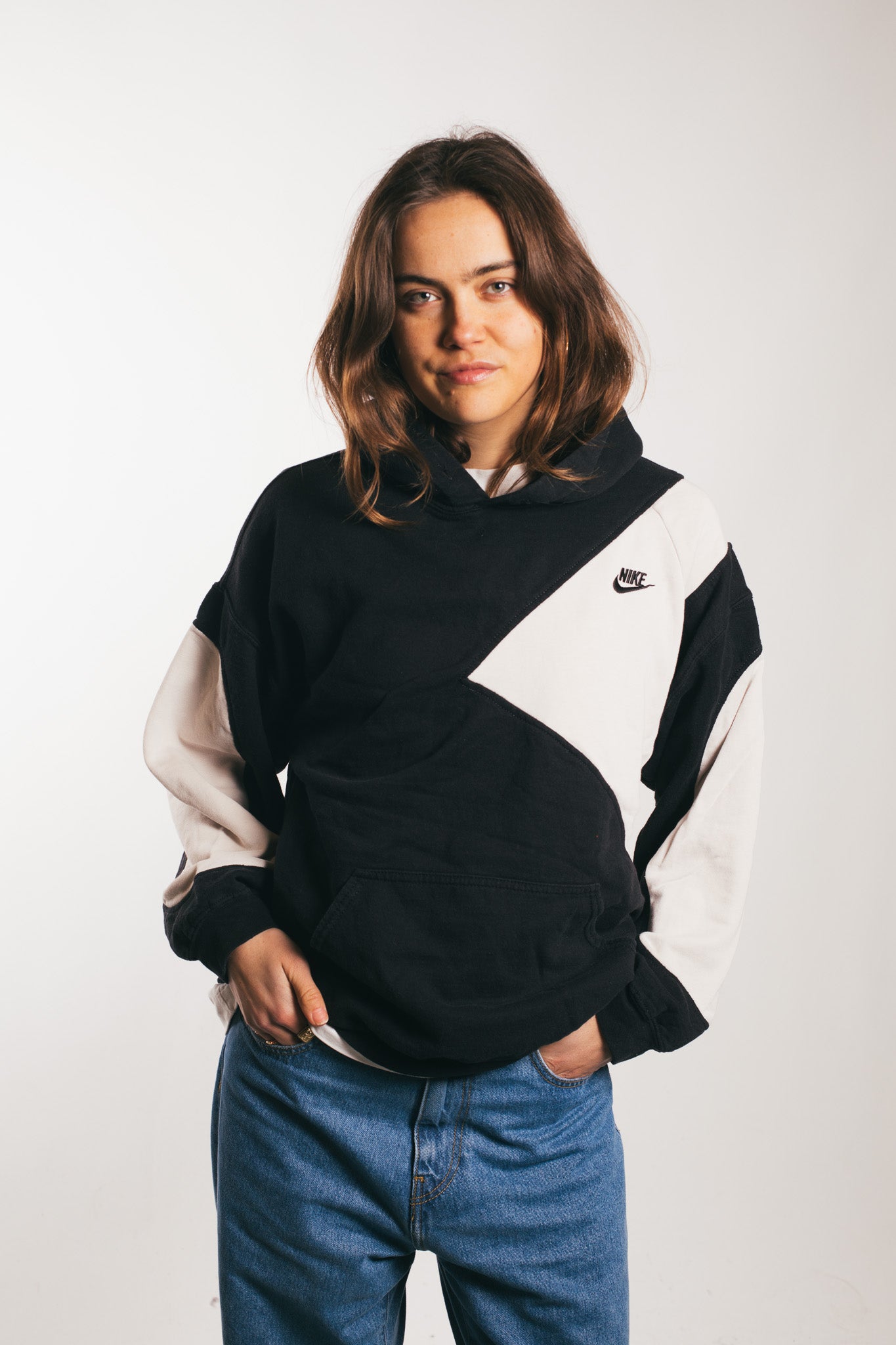 Nike  - Renewed  Hoodie (S)
