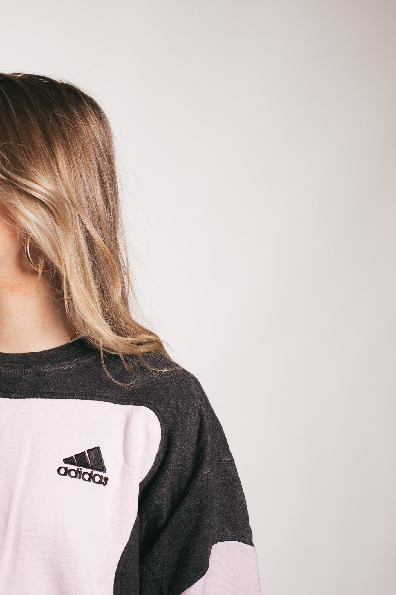 Adidas  - Renewed  Sweatshirt (S)