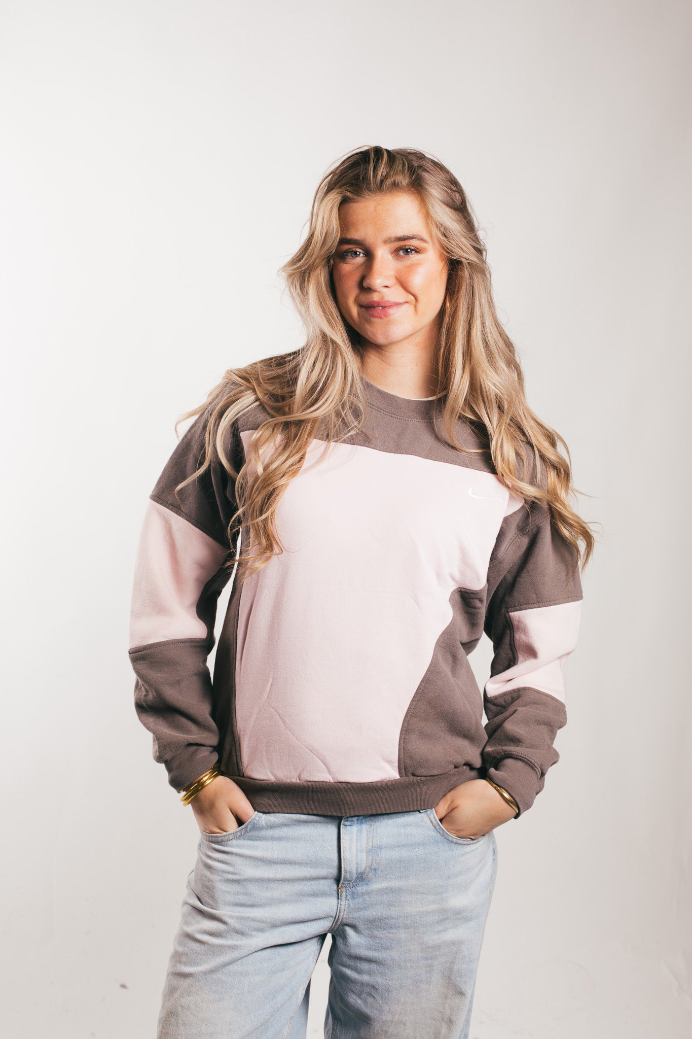 Nike  - Renewed  Sweatshirt (S)