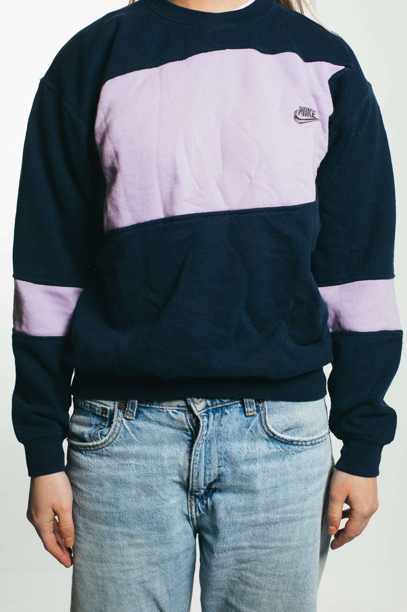 Nike  - Renewed  Sweatshirt (XS)
