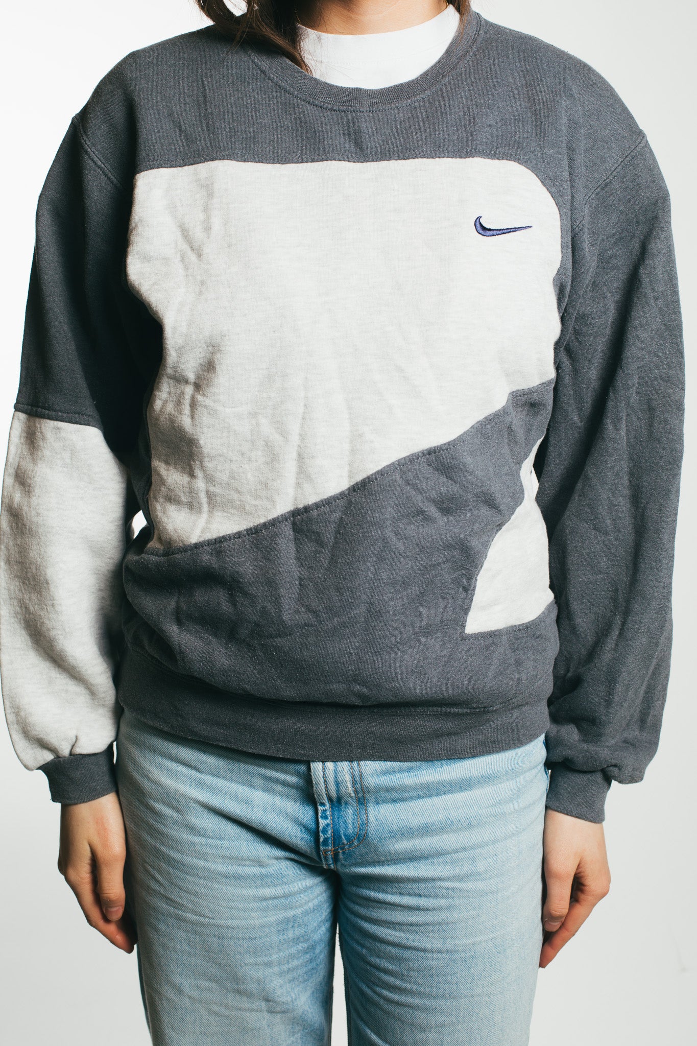 Nike  - Renewed  Sweatshirt (S)