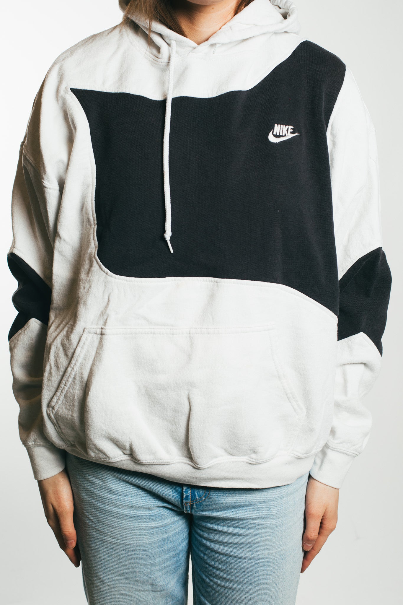 Nike  - Renewed  Hoodie (M)
