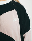 Nike  - Renewed  Sweatshirt (S)