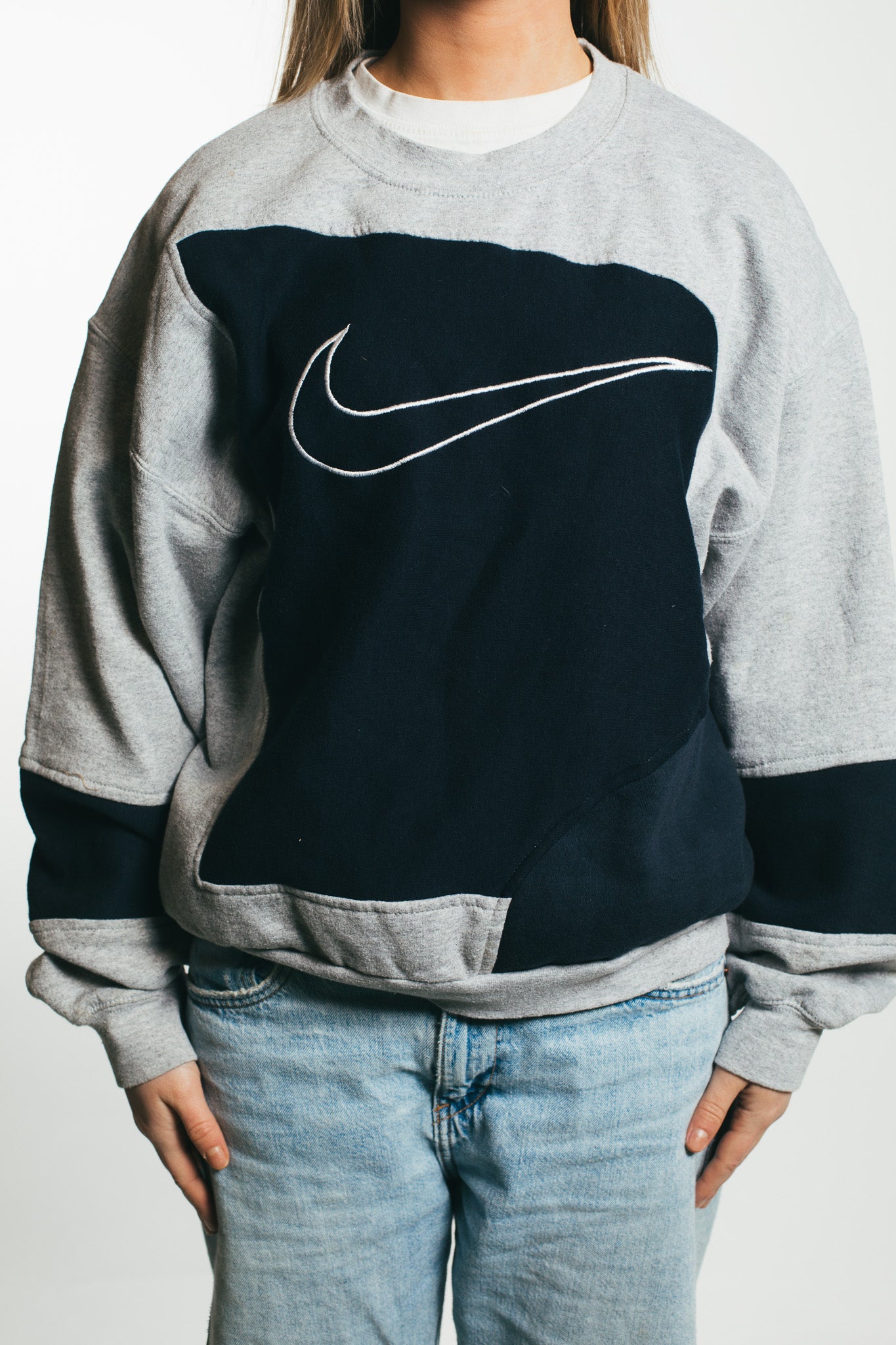 Nike  - Renewed  Sweatshirt (S)