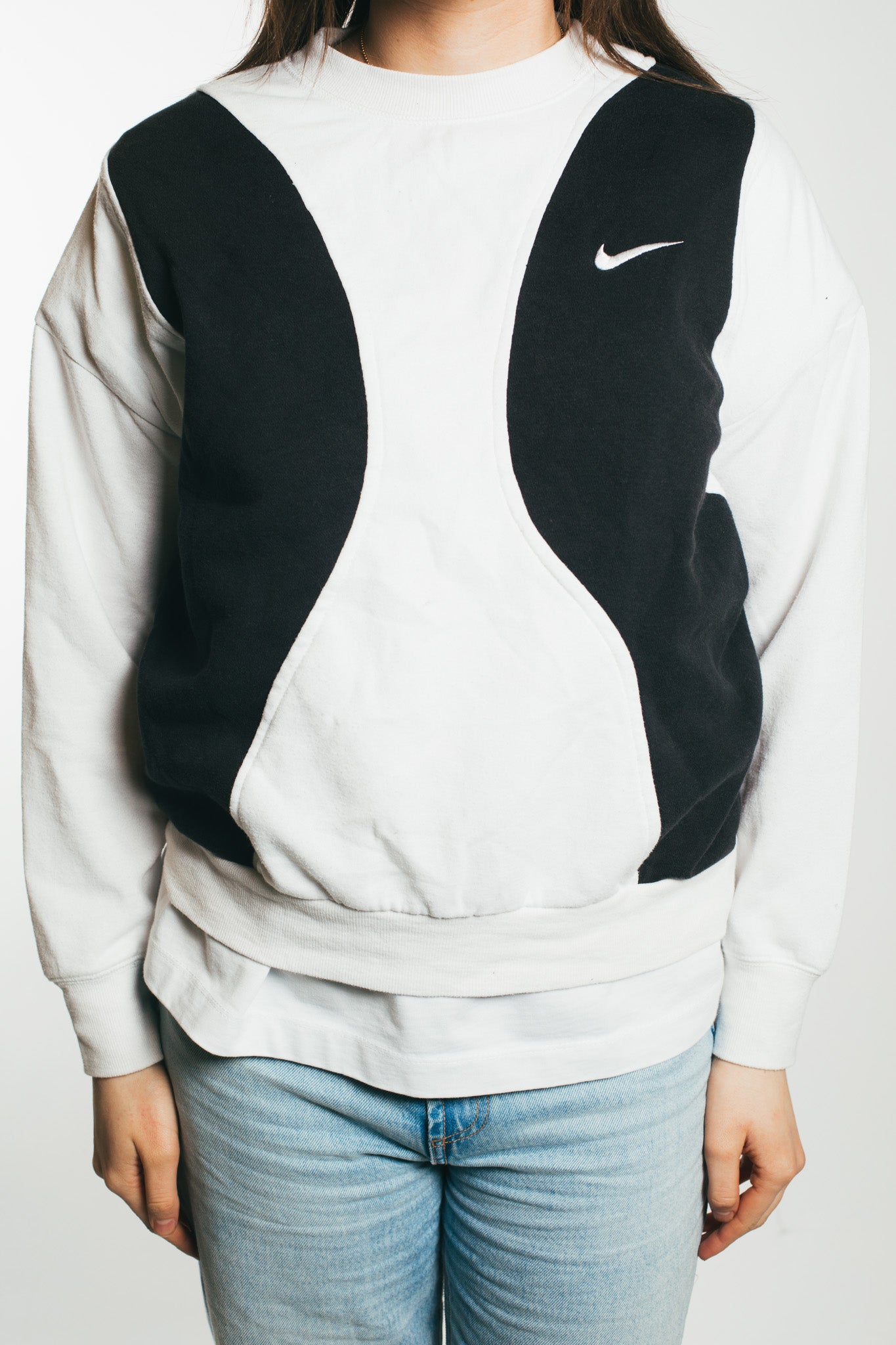 Nike  - Renewed  Sweatshirt (XS)