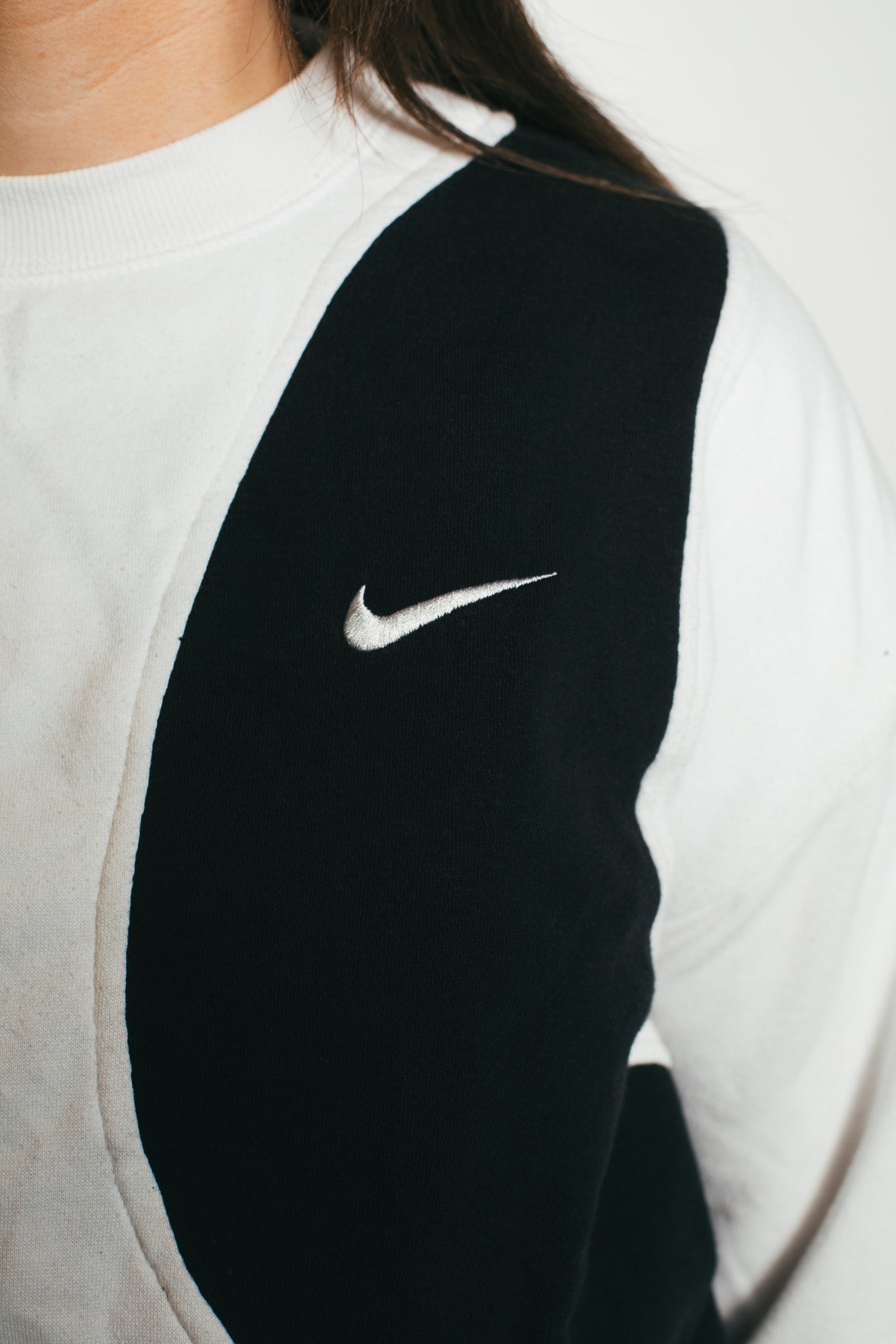 Nike  - Renewed  Sweatshirt (XS)