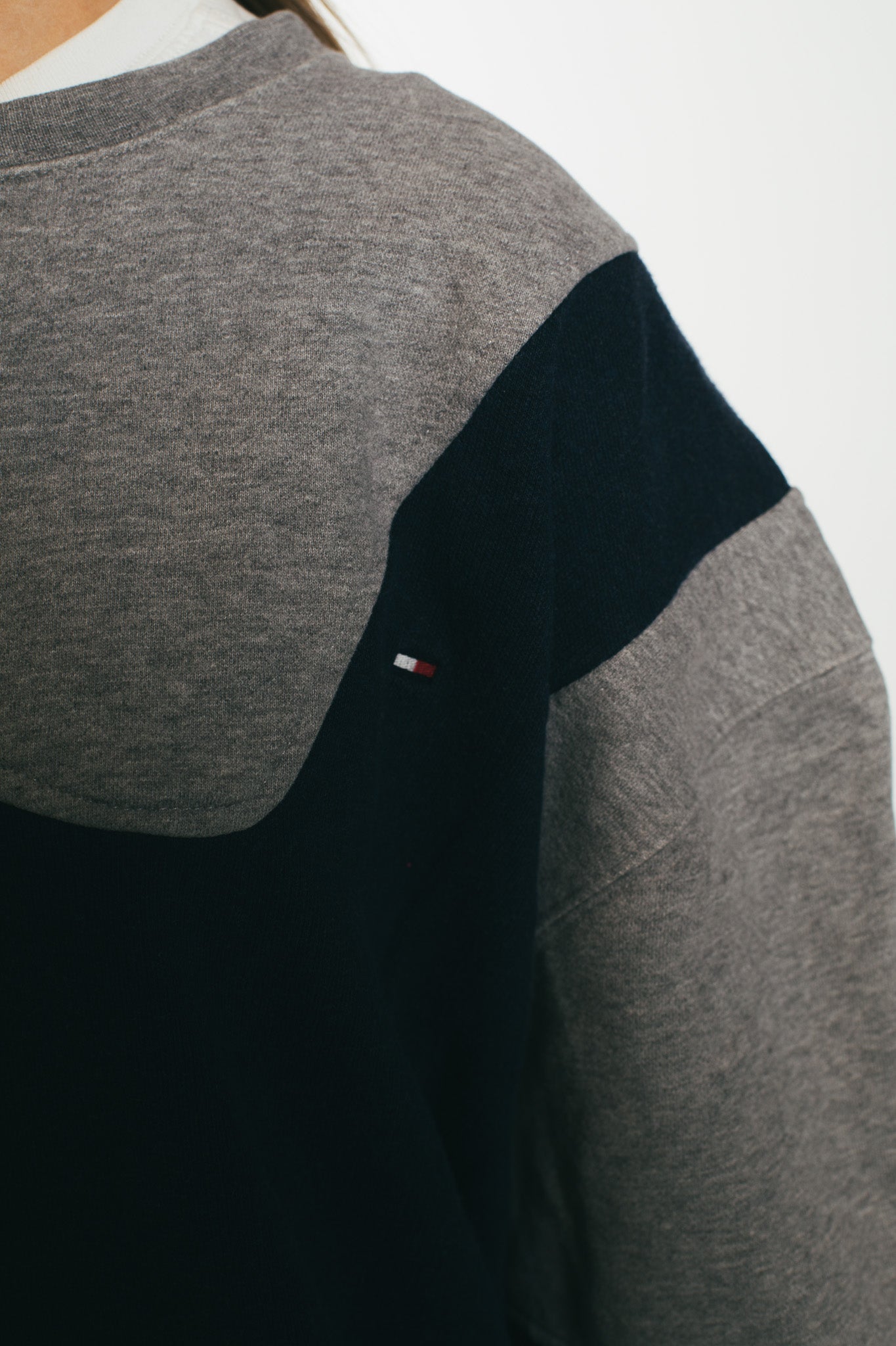 Tommy Hilfiger  - Renewed  Sweatshirt (S)
