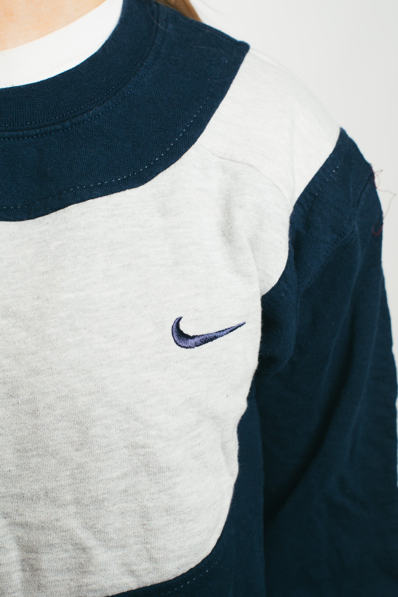 Nike  - Renewed  Sweatshirt (XS)