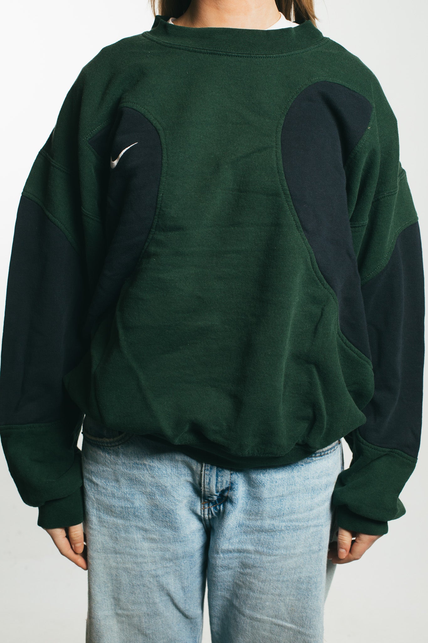 Nike  Renewed Renewed  Sweatshirt (XS)