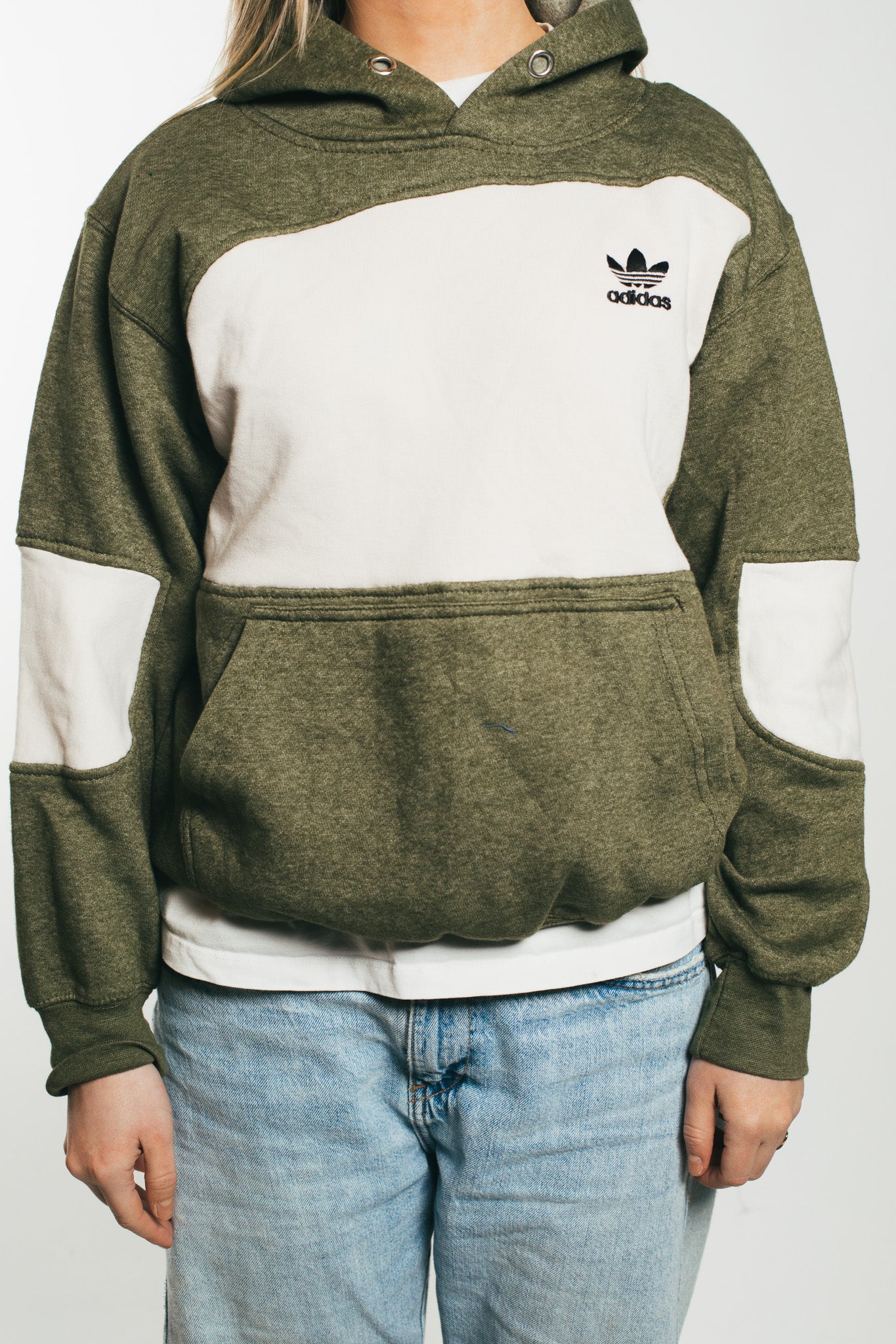 Adidas  - Renewed  Sweatshirt (XS)