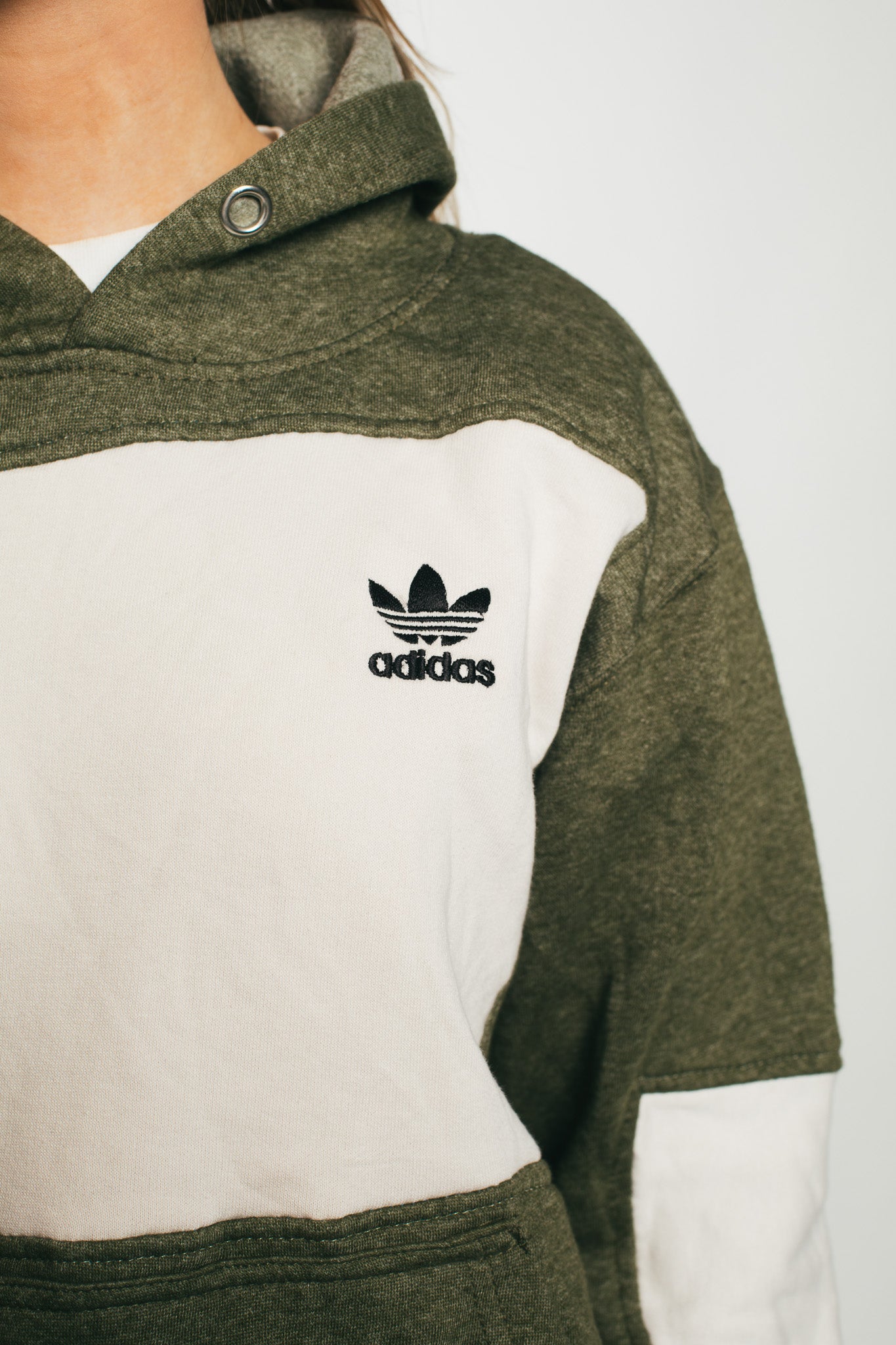Adidas  - Renewed  Sweatshirt (XS)