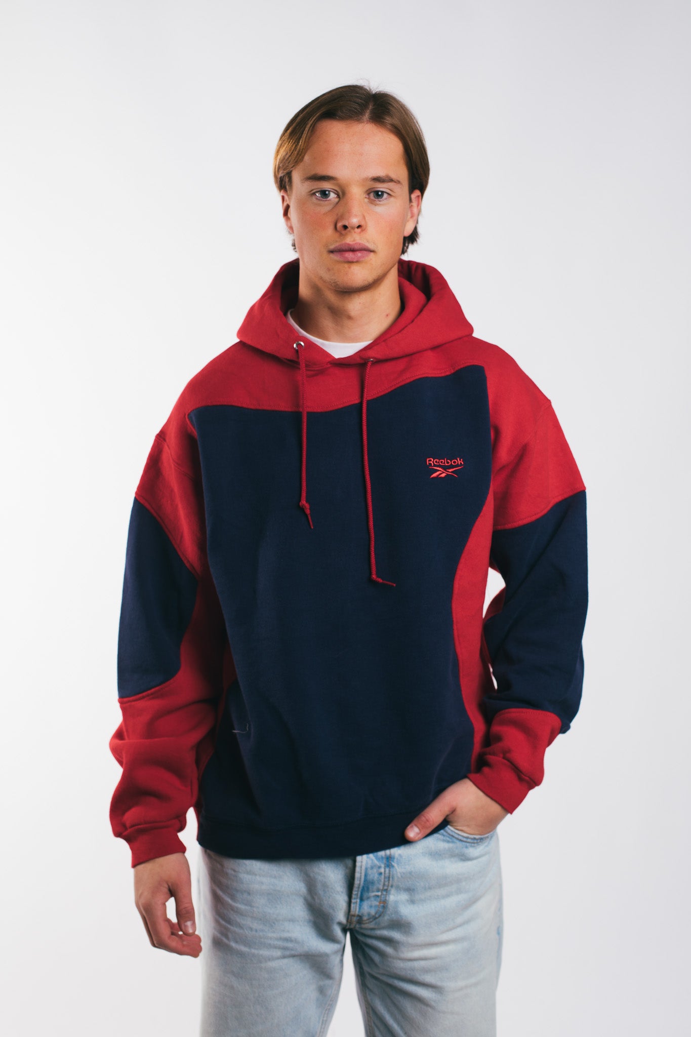 Reebok   - Renewed  Hoodie (L)