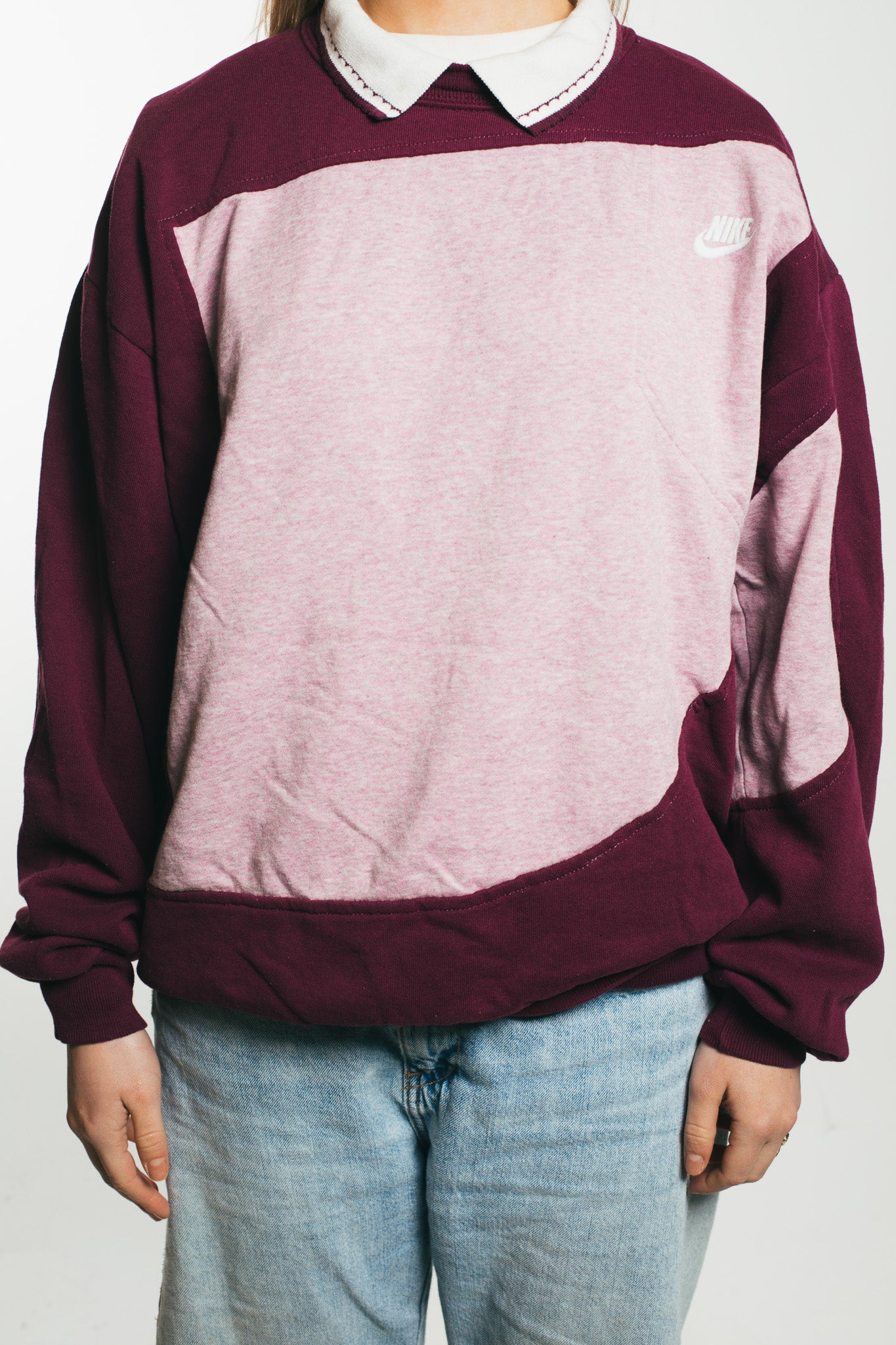 Nike  - Renewed  Sweatshirt (XS)