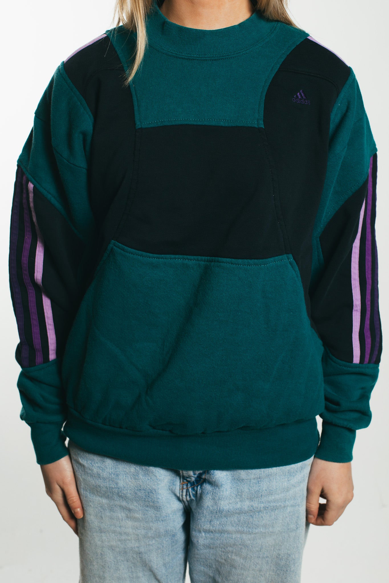 Adidas  - Renewed  Sweatshirt (XS)