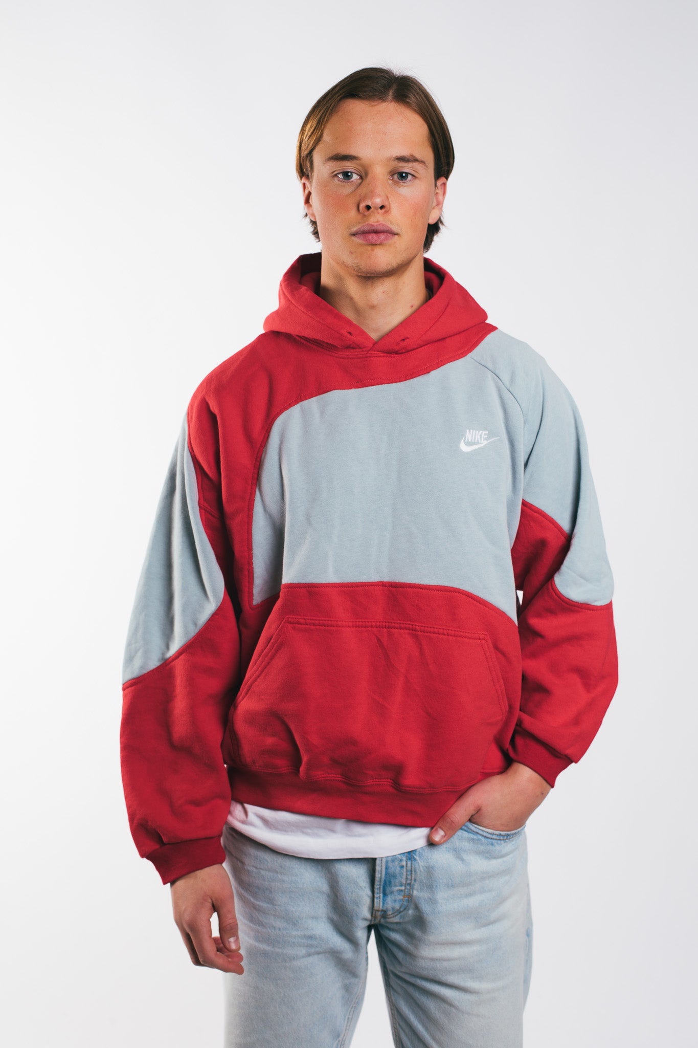 Nike  - Renewed  Hoodie (M)