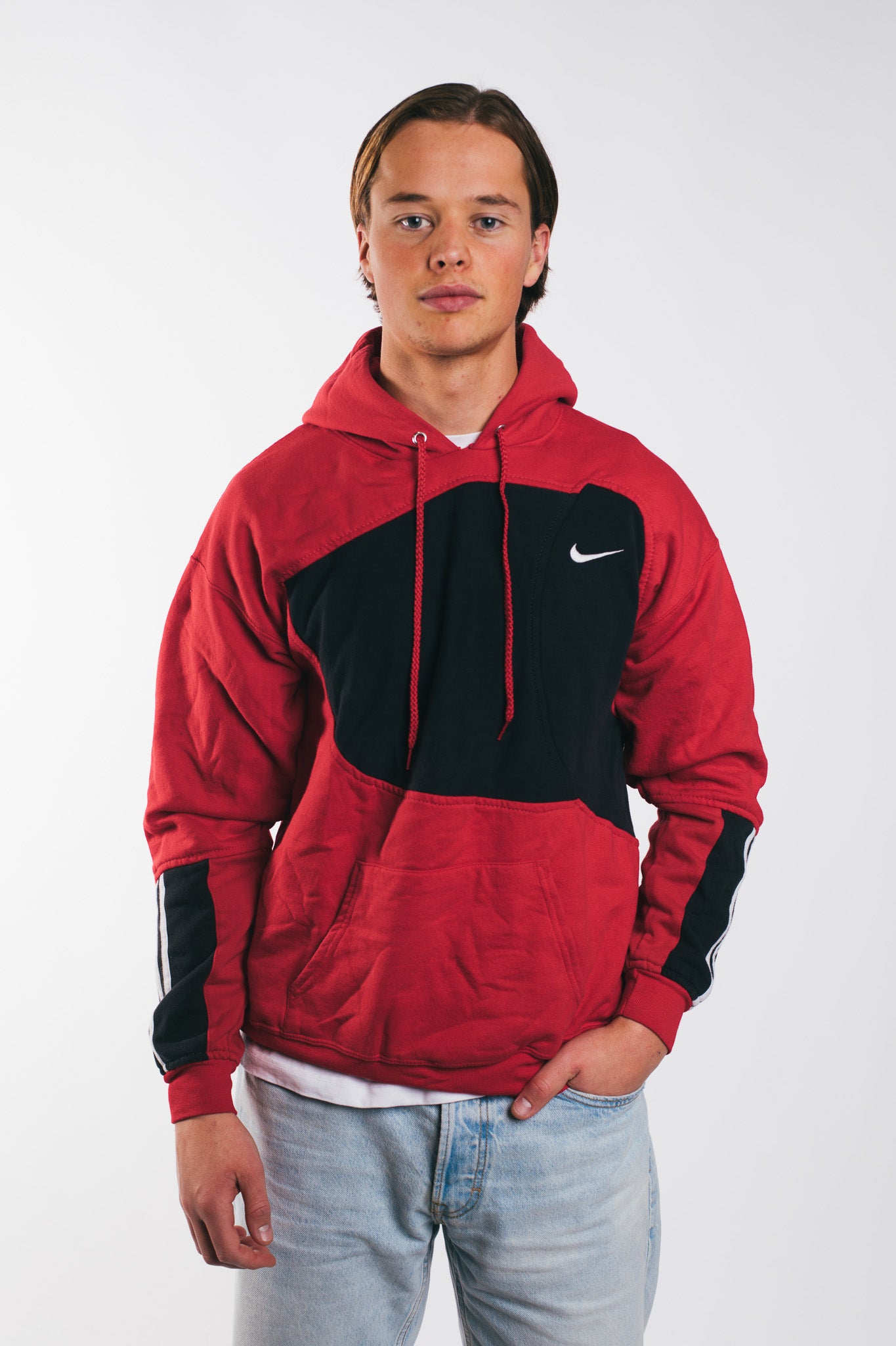 Nike  - Renewed  Hoodie (M)