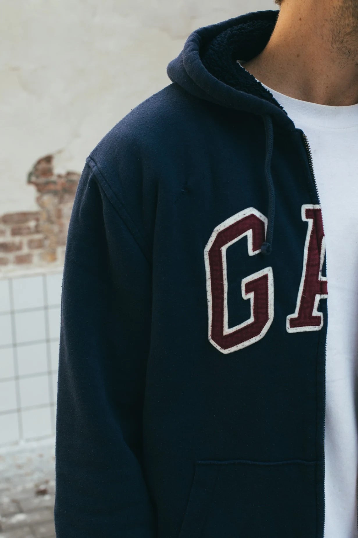 GAP - Full Zip (L)