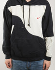Nike Renewed Hoodie (S)