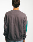 Nike - Renewed Sweatshirt (L)