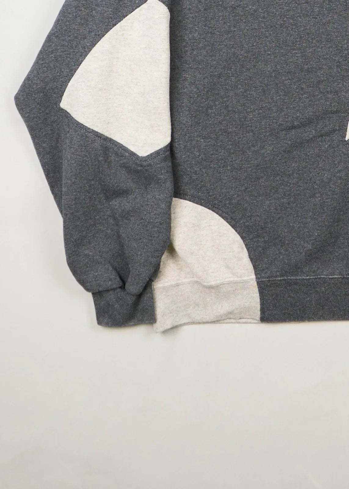 Puma - Sweatshirt (M) Bottom Left