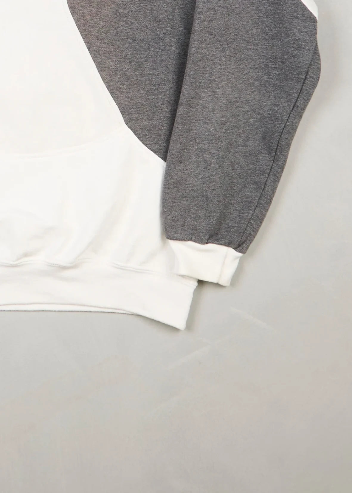 Nike - Sweatshirt (S) Bottom Right