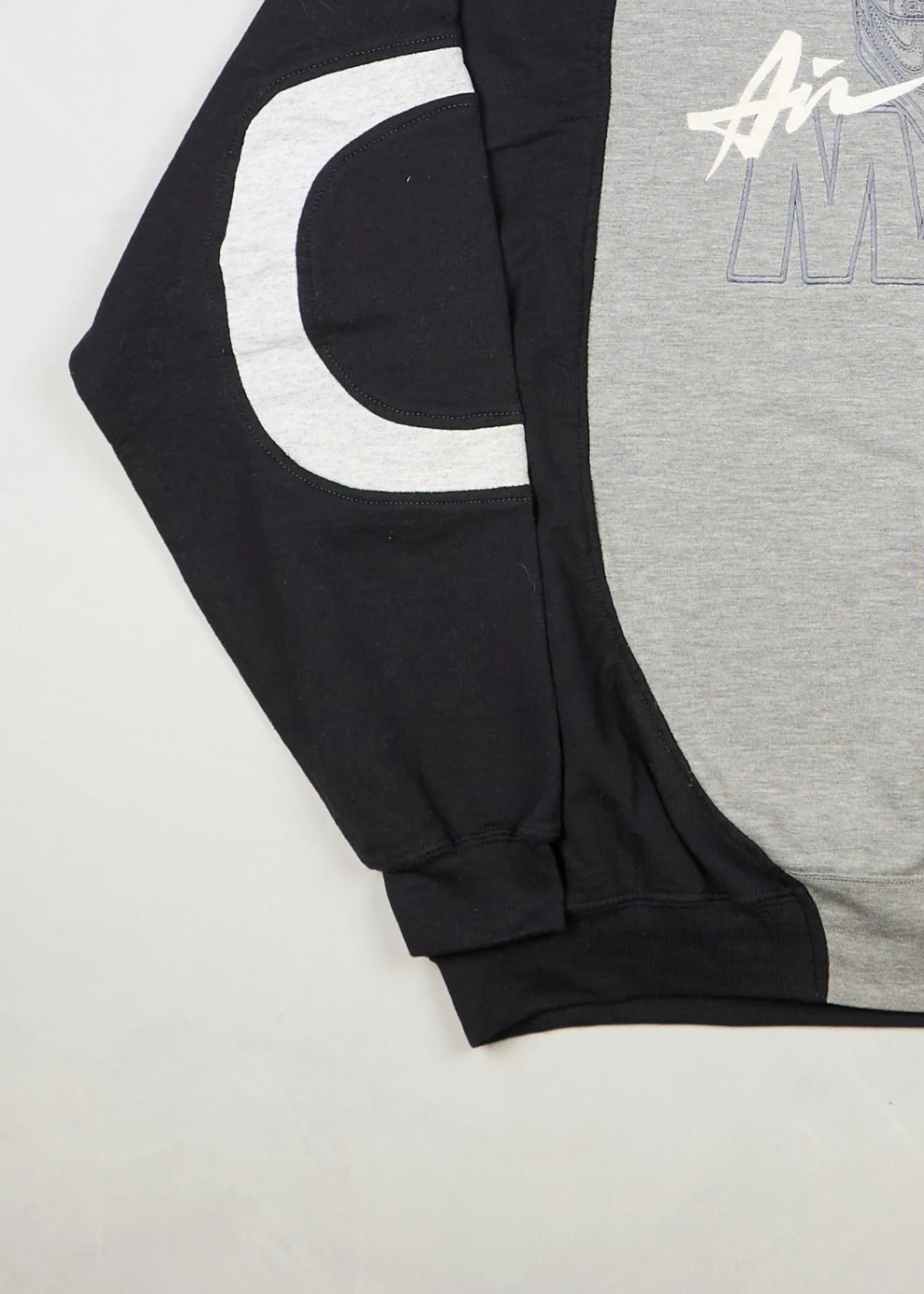 Nike - Sweatshirt (XL) Bottom Left