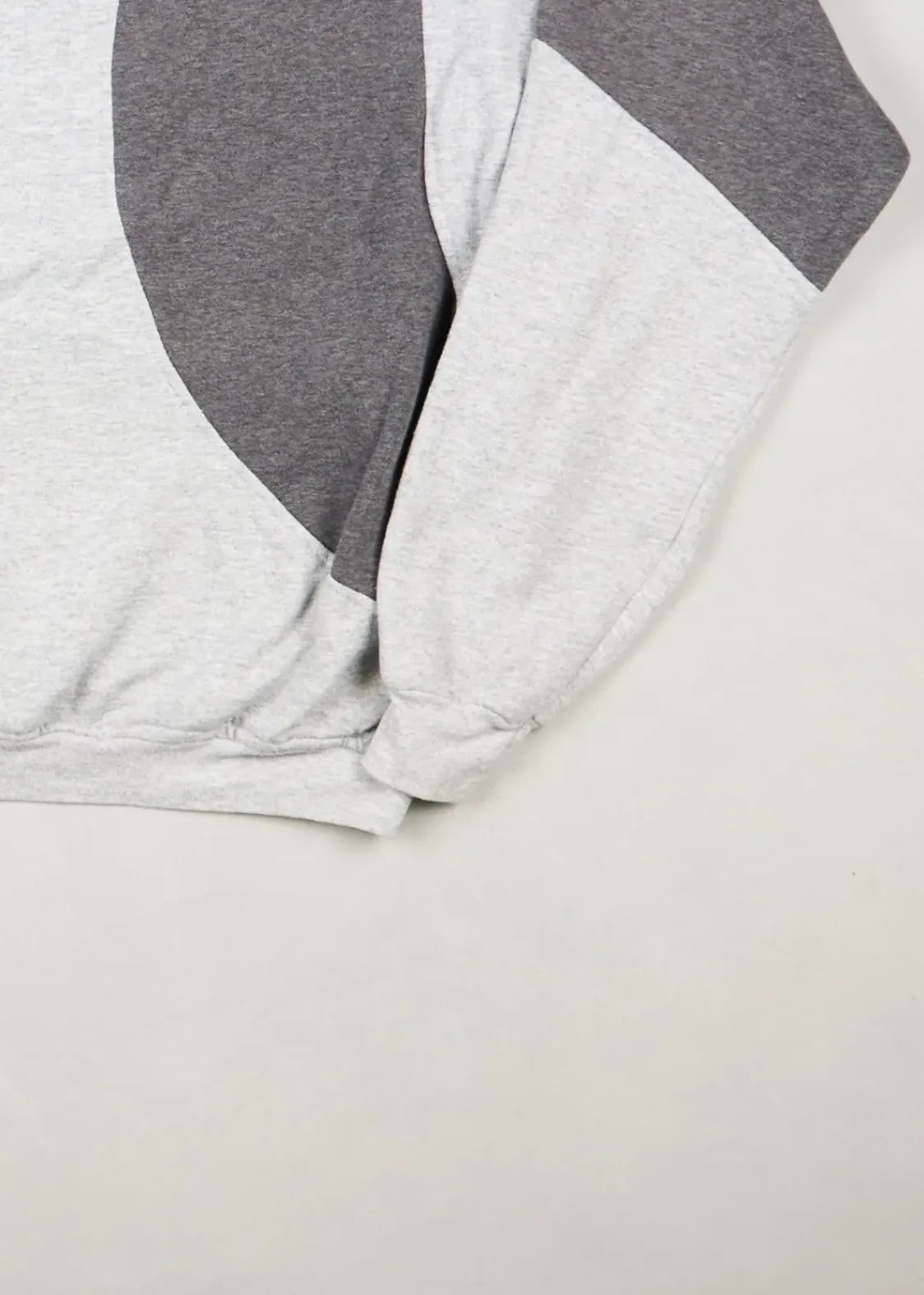 Nike - Sweatshirt (L) Bottom Right