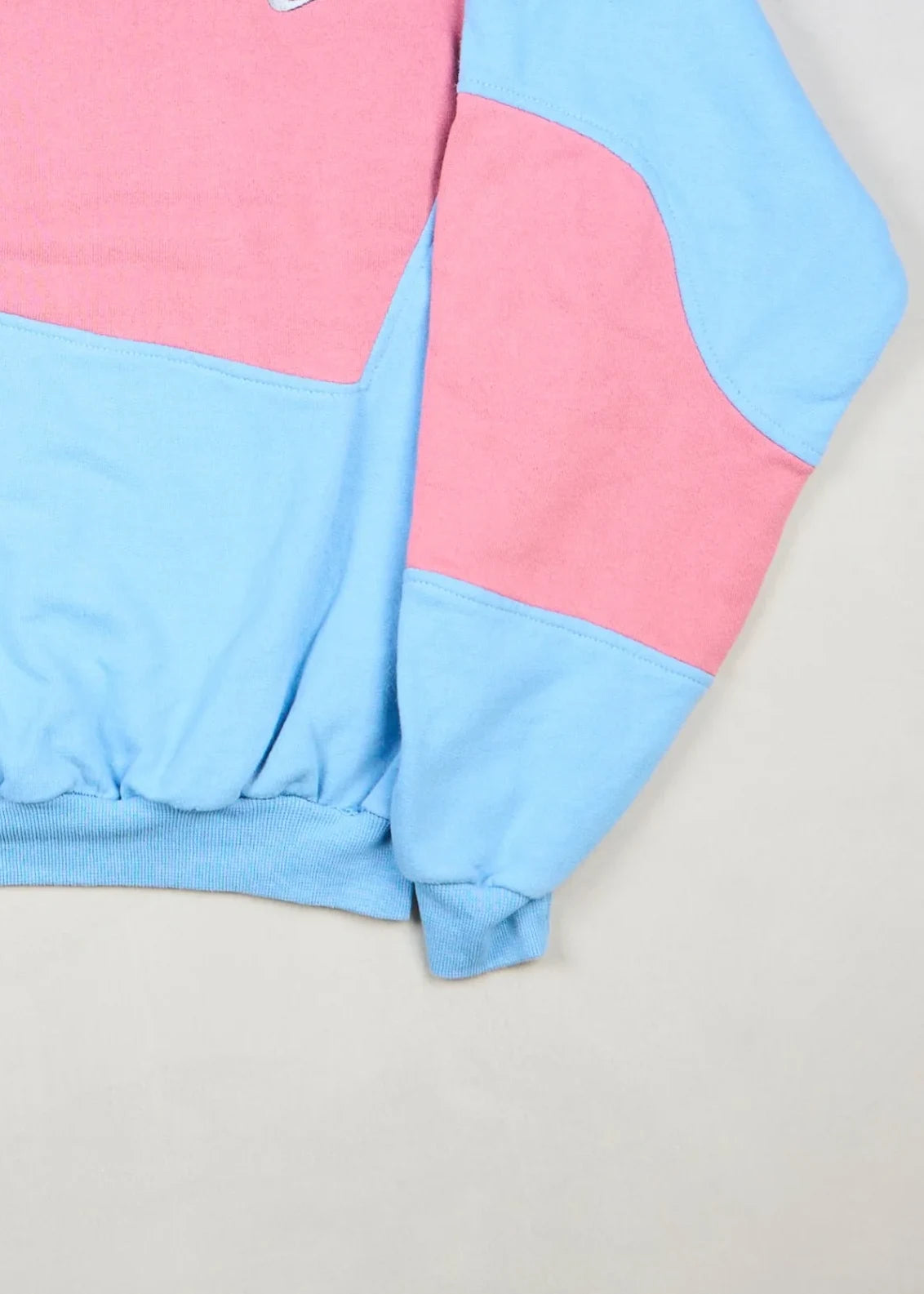 Nike - Sweatshirt (L) Bottom Right