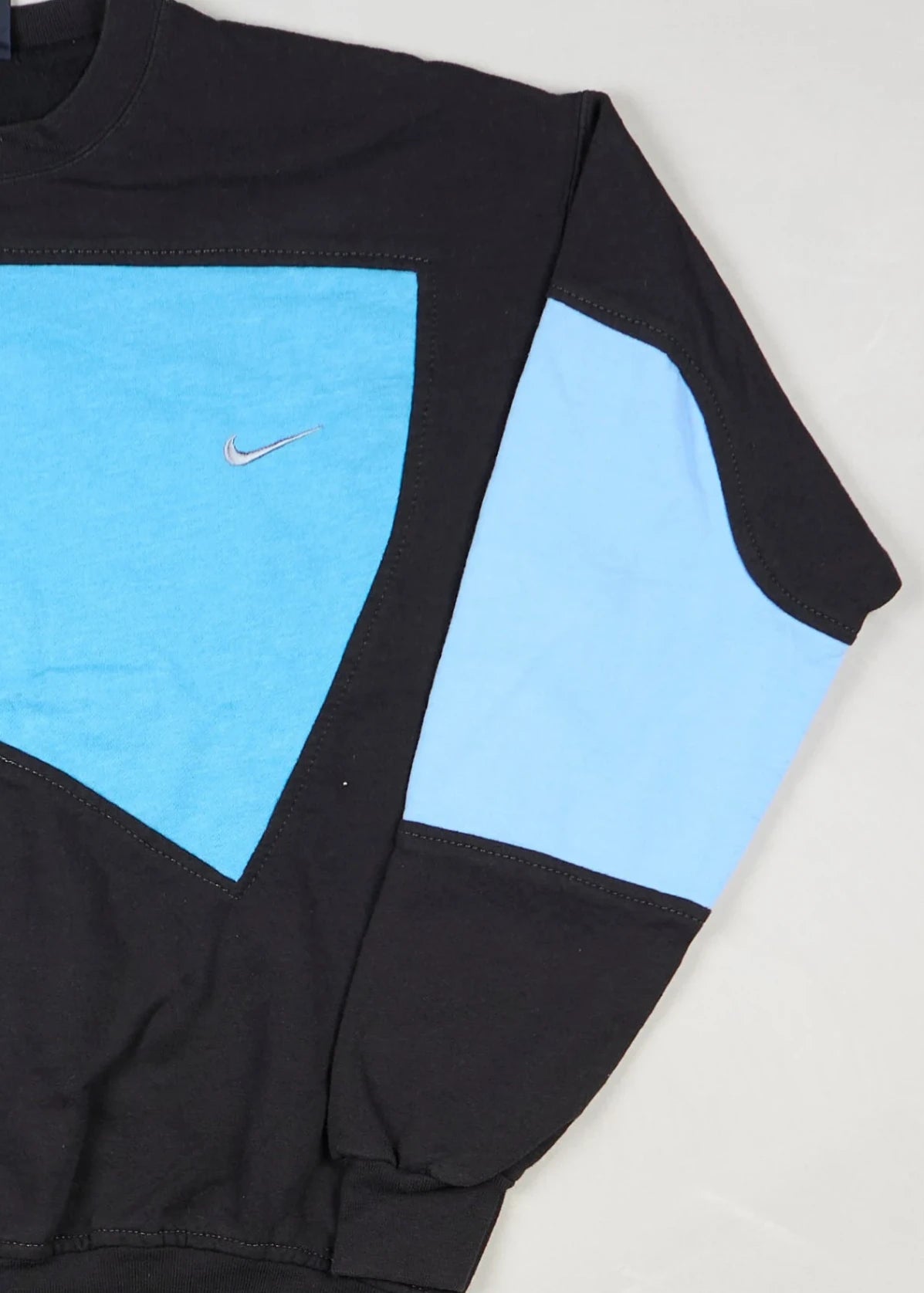 Nike - Sweatshirt (L) Right