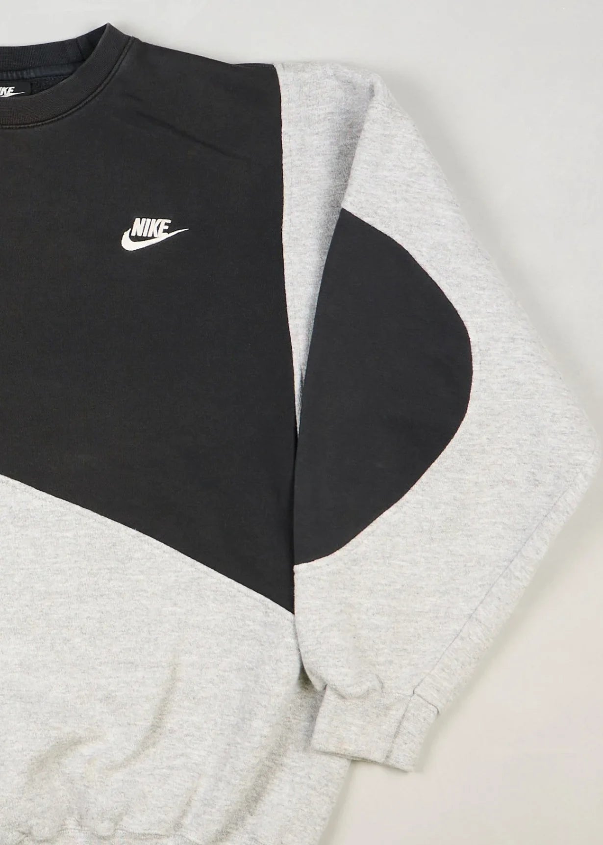 Nike - Sweatshirt (M) Right