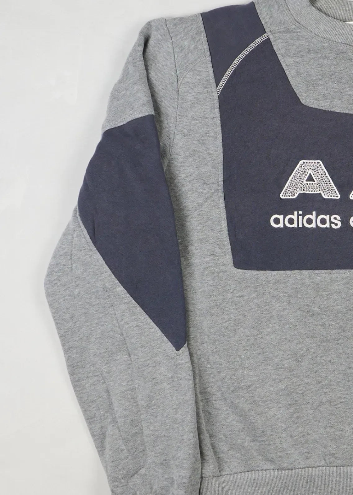 Adidas - Sweatshirt (XL) Left