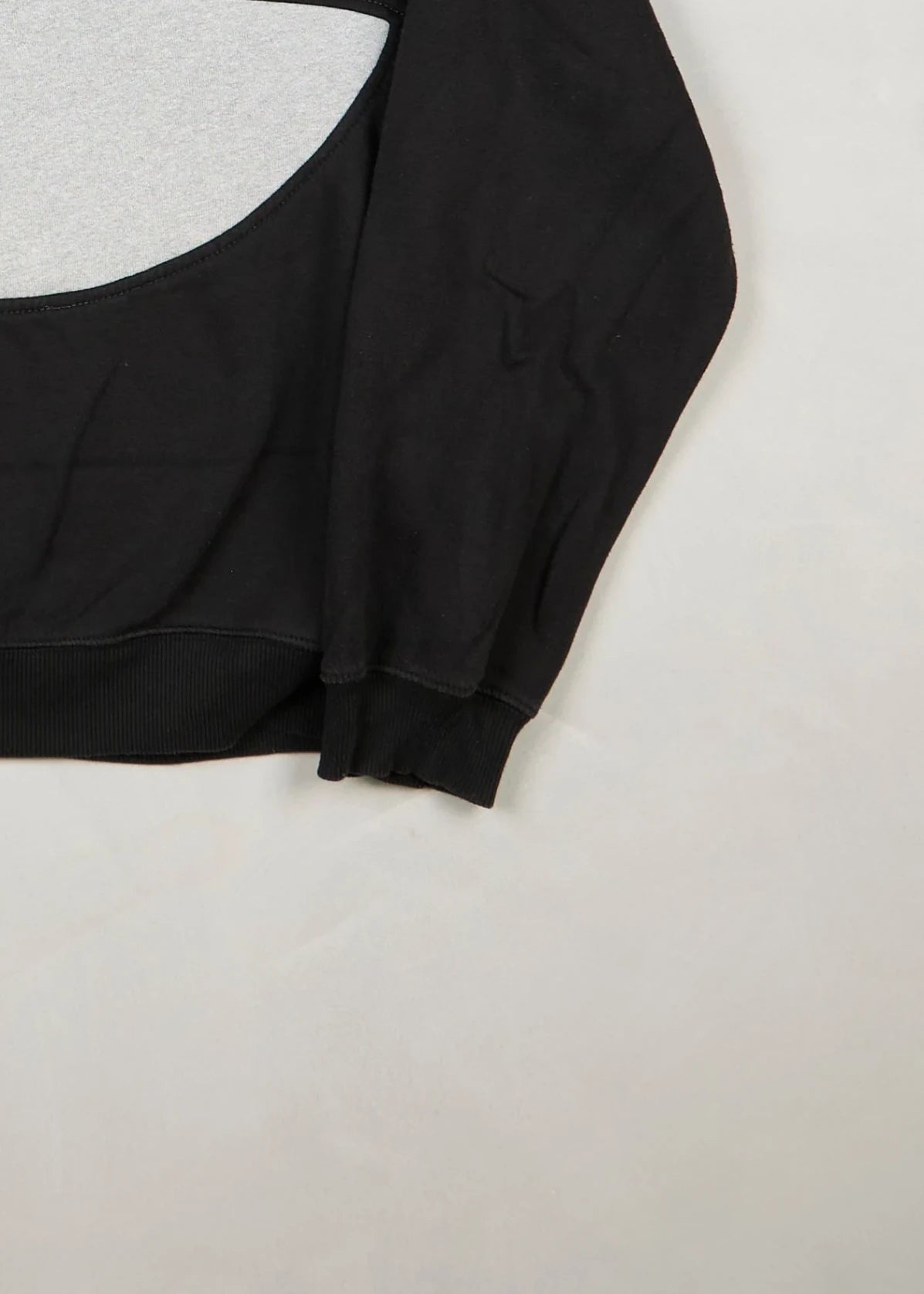 Adidas - Sweatshirt (M) Bottom Right