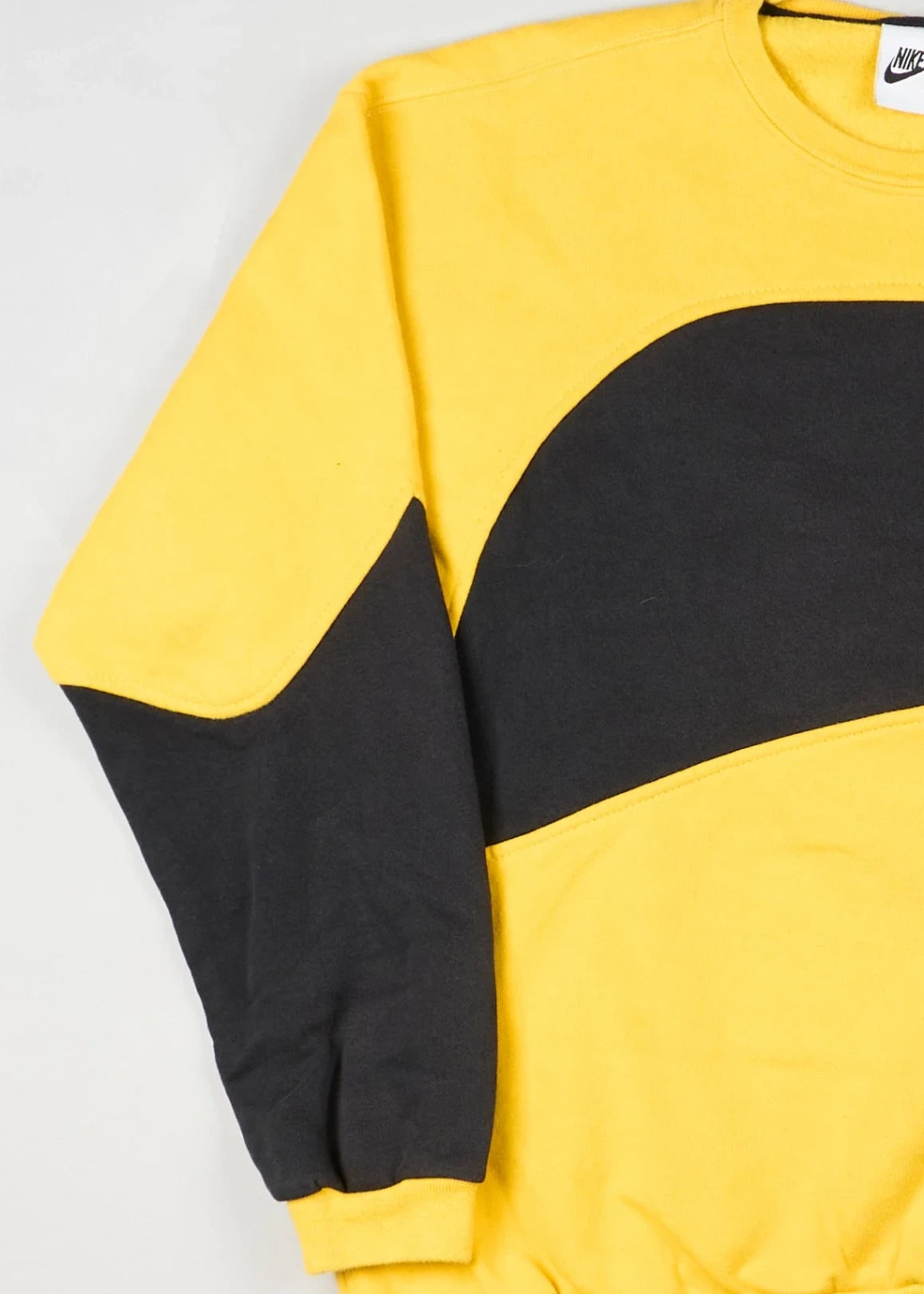 Nike - Sweater (L) Left