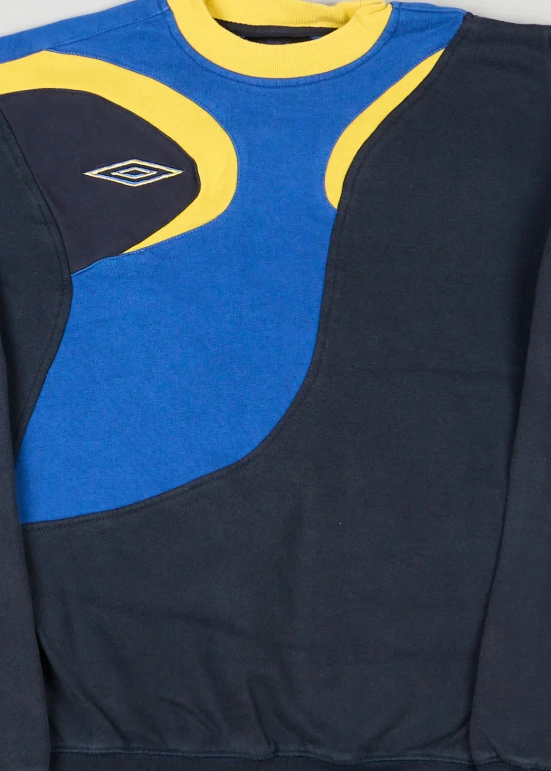 Umbro - Sweatshirt (S) Center