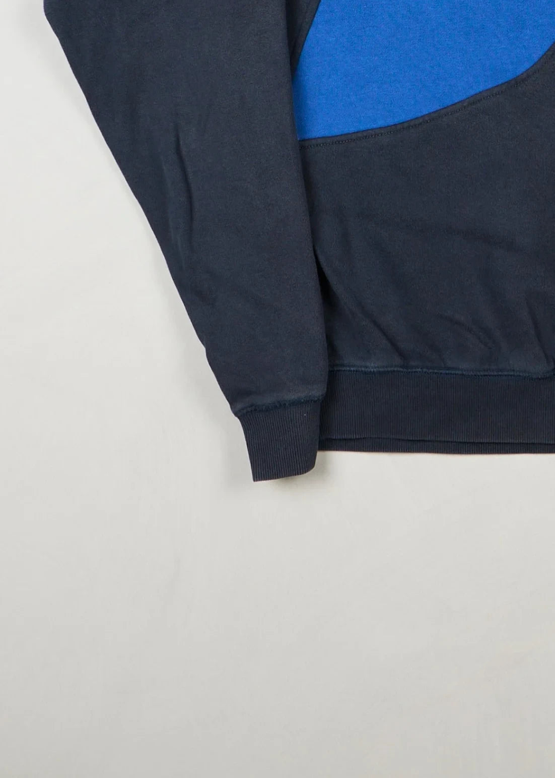 Umbro - Sweatshirt (S) Bottom Left
