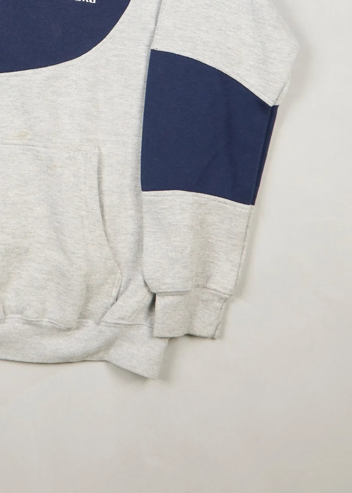 Umbro - Hoodie (S) Bottom Right