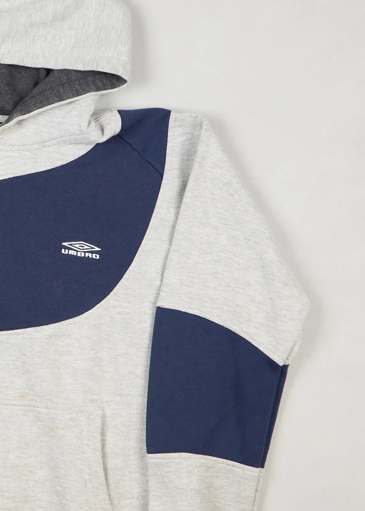Umbro - Hoodie (S) Right