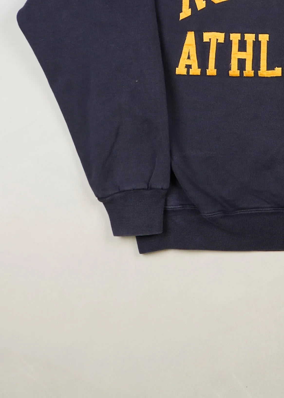 Russell Athletic - Sweatshirt (L) Bottom Left