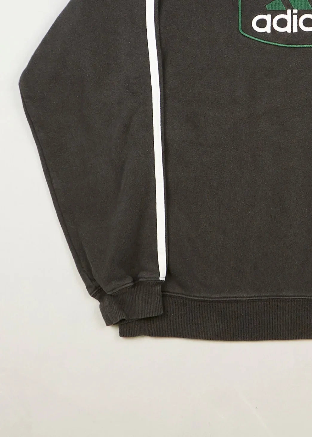 Adidas - Sweatshirt (S) Bottom Left